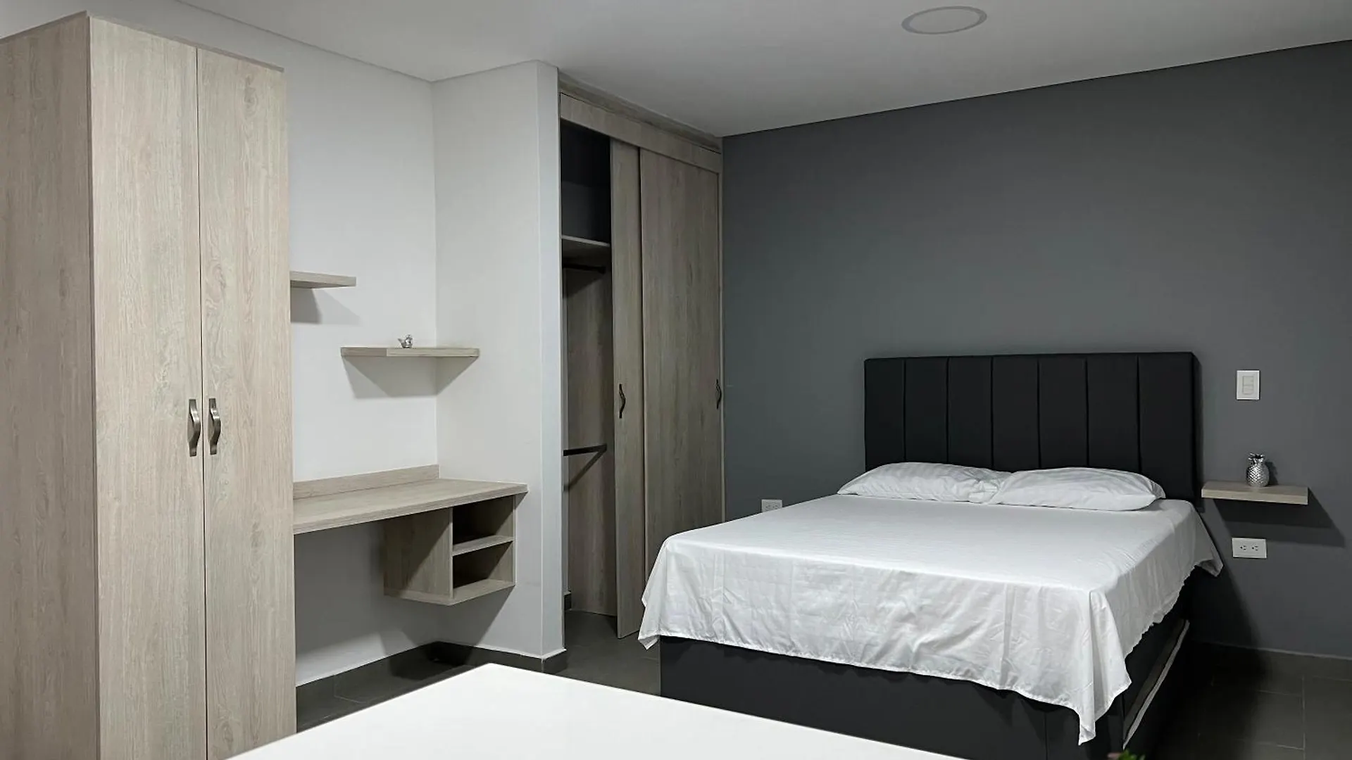 Elit 201 Apartment Medellin