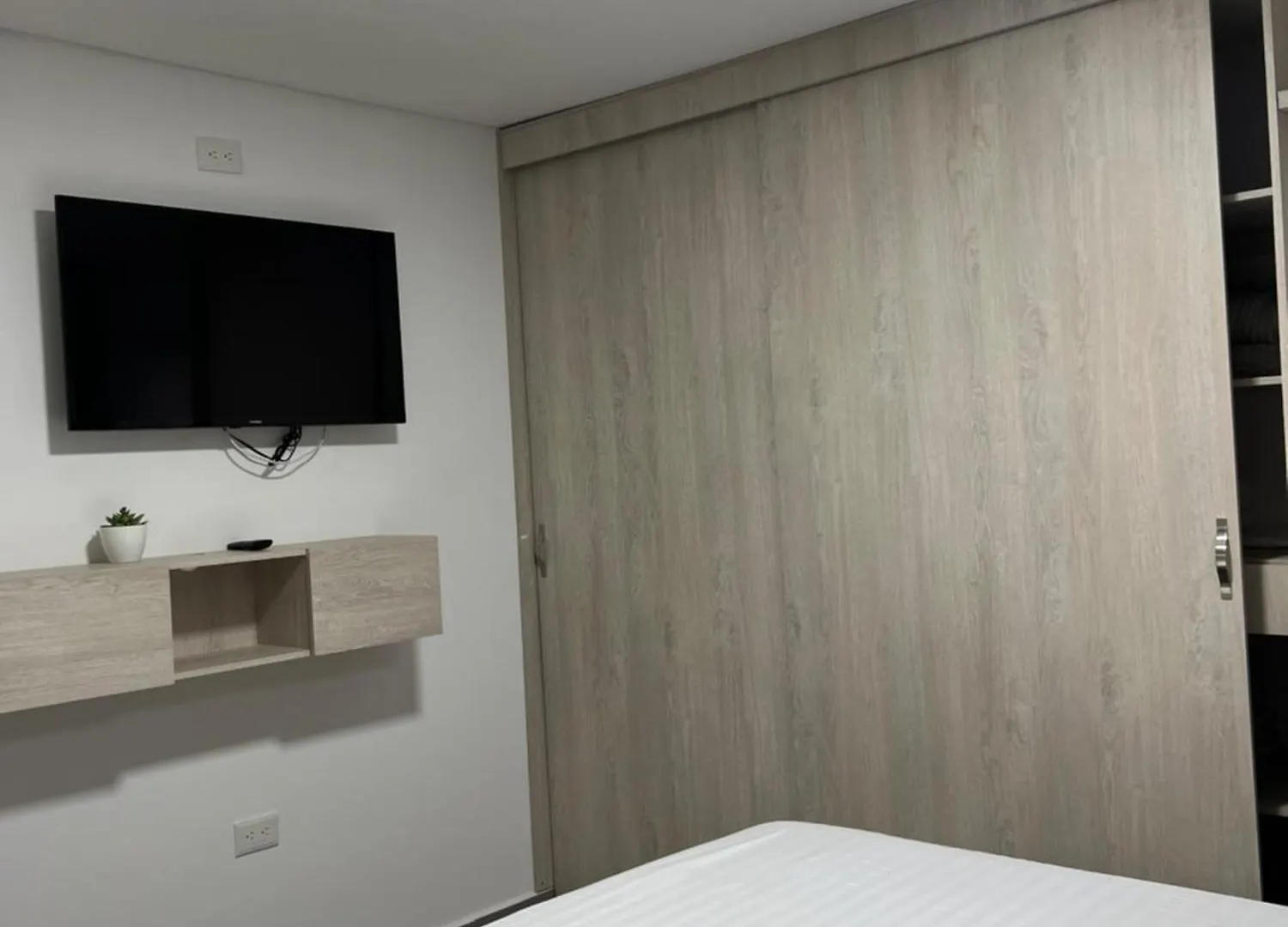 Elit 201 Apartment Medellin